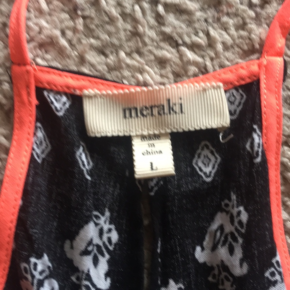 Blouse - Picture 2 of 3